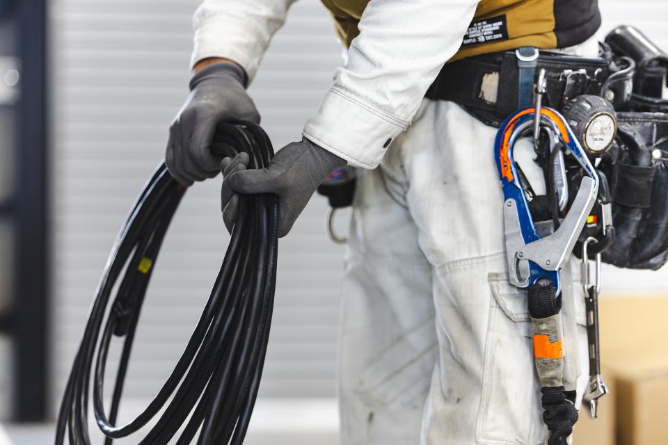 村上電工社の従業員画像6